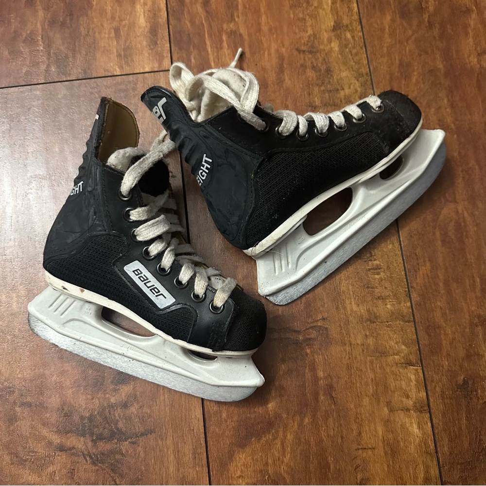 Bauer Black and White Hockey Skates - youth size 10